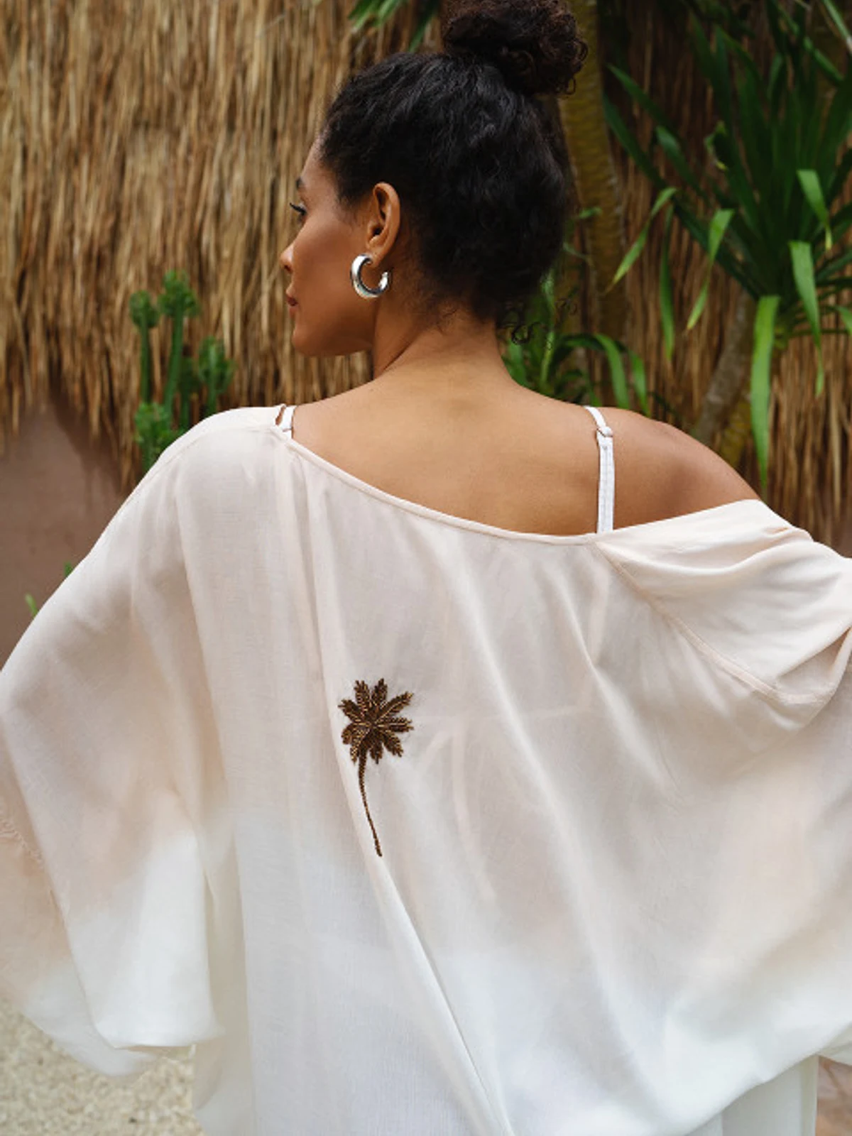 Tunic Bounty Coconut